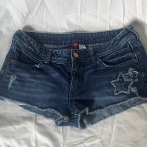 H&M Women’s Star Jean Shorts